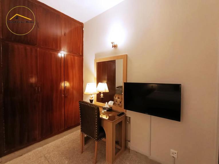 Grand Peace House II Bed & Breakfast อิสลามาบัด ภายนอก รูปภาพ